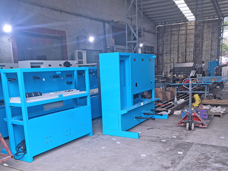Equipment workshop